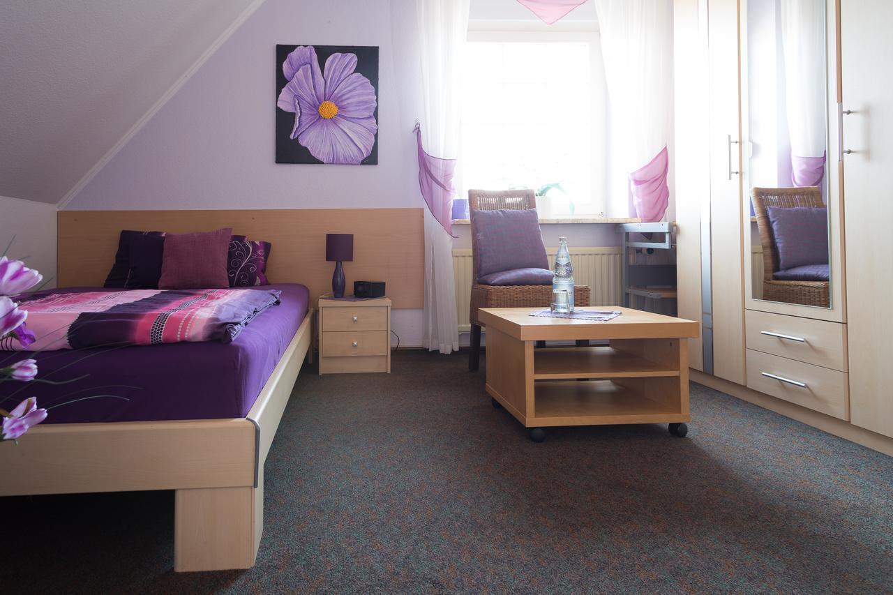 Pension Blumen-Villa Шнефердинген Экстерьер фото